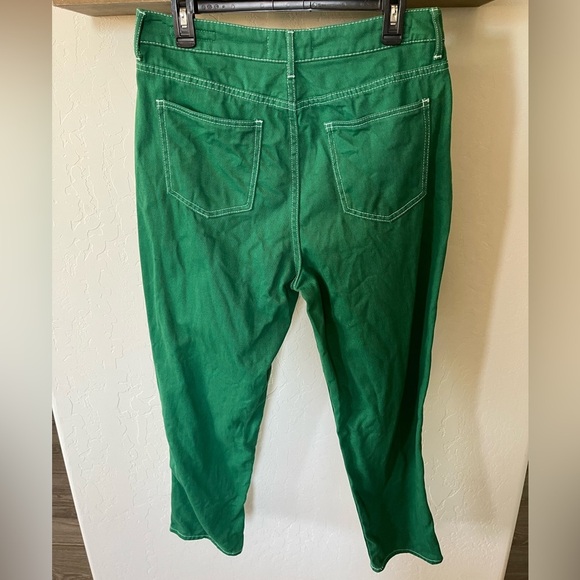 PacSun| High Waist Green Mom Jean with Contrast White Stitching, Size 30••• - Picture 5 of 13